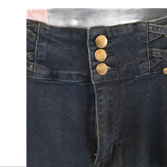 T&Y Fashion Dark Wash Distressed 3 Button Fit Jean - Picture 3 of 13